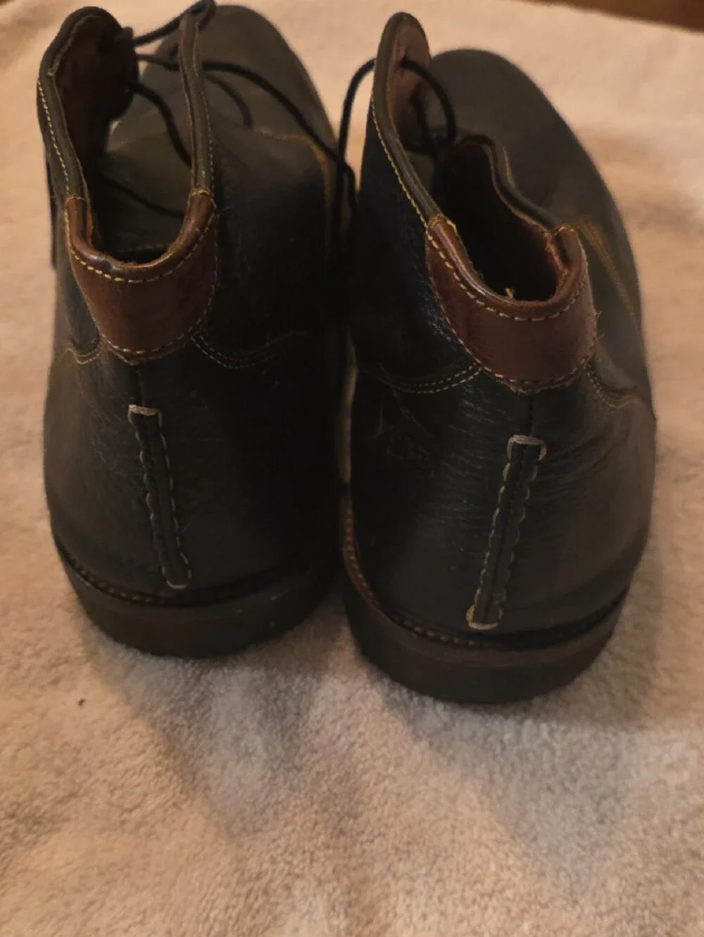 Johnston & Murphy Black Leather Chukka Boots
